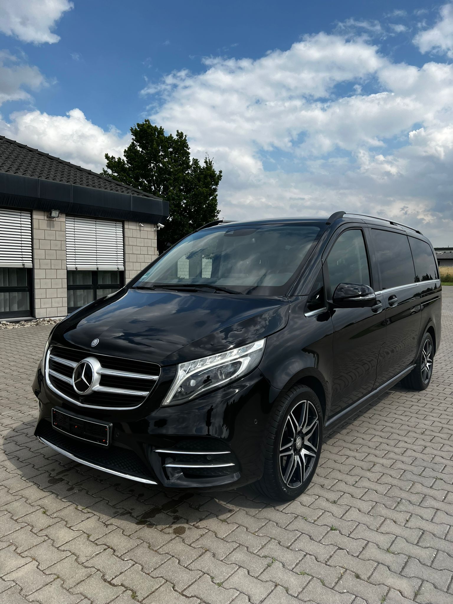 MB V 250d AMG 4-Matic -MYYTY-