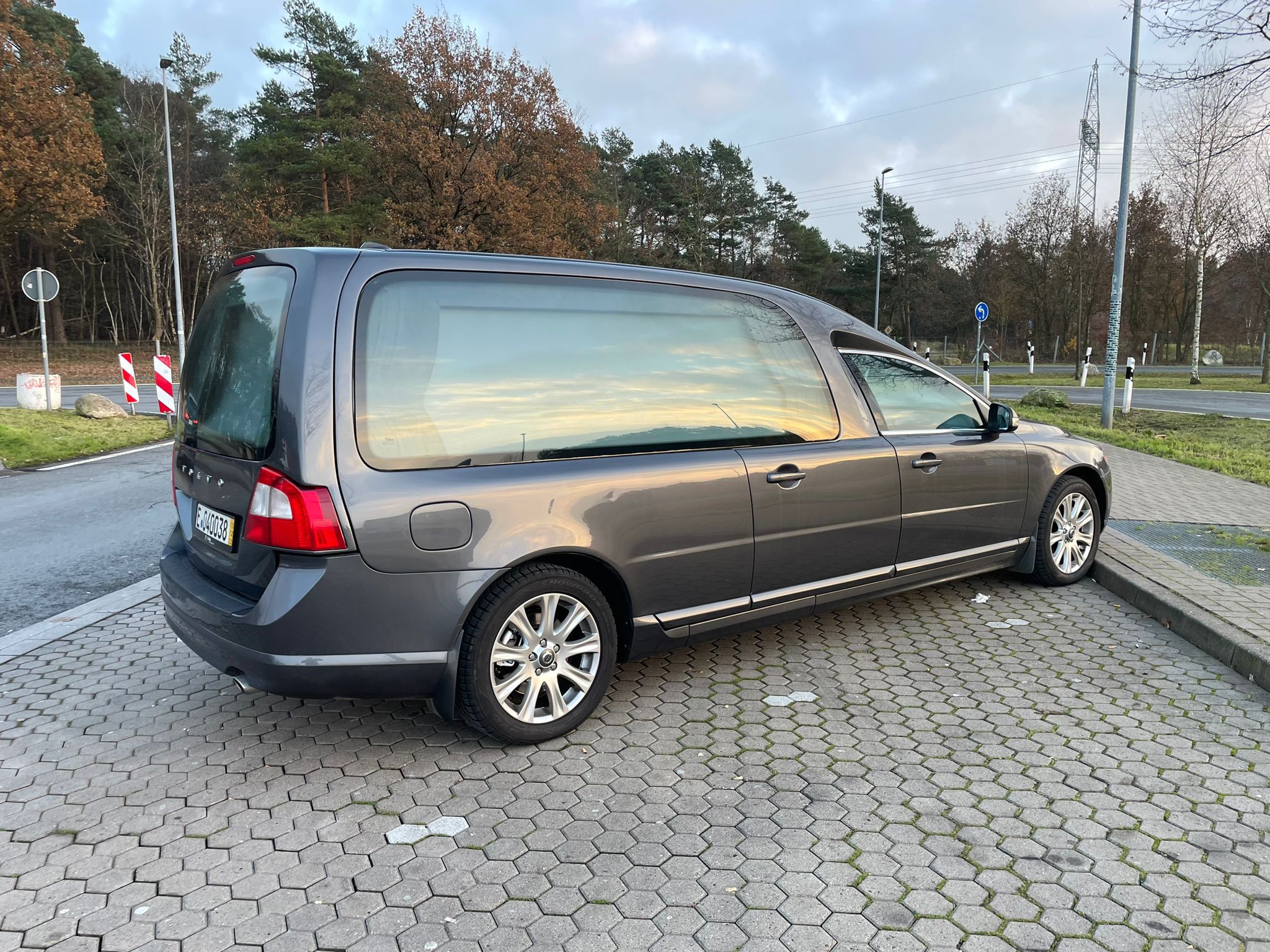 Volvo V70 